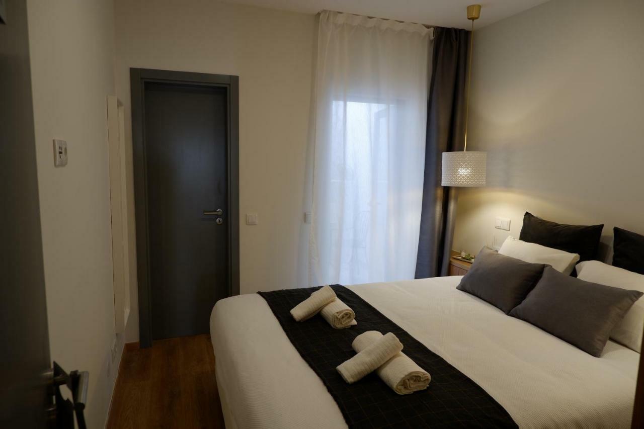 VI Mar - Guest House لاغوس المظهر الخارجي الصورة